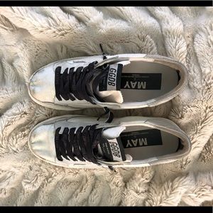 Golden Goose Sneakers